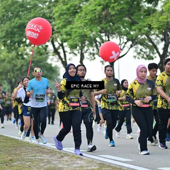 Runner Photo 6511251