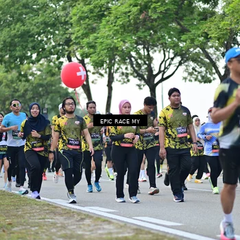 Runner Photo 6511253