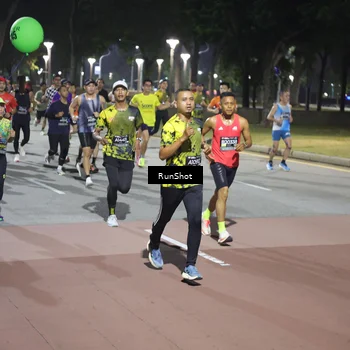 Runner Photo 6511258
