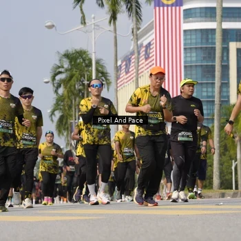 Runner Photo 6511261