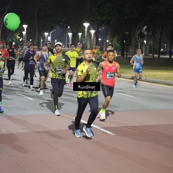 Runner Photo 6511300