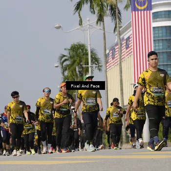 Runner Photo 6511333
