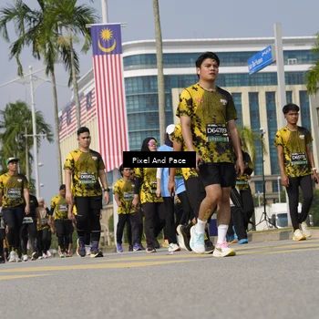 Runner Photo 6511335