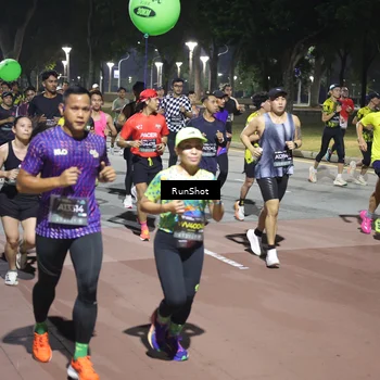 Runner Photo 6511423