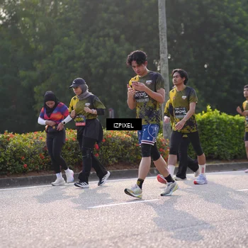 Runner Photo 6511456
