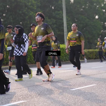 Runner Photo 6511476