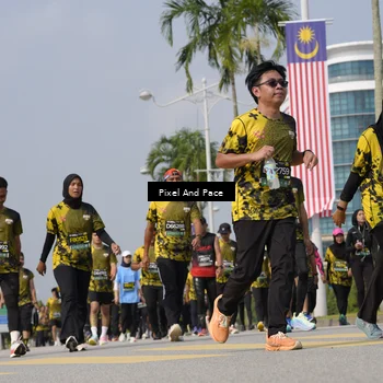 Runner Photo 6511502