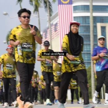 Runner Photo 6511504