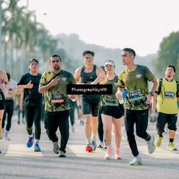 Runner Photo 6511548