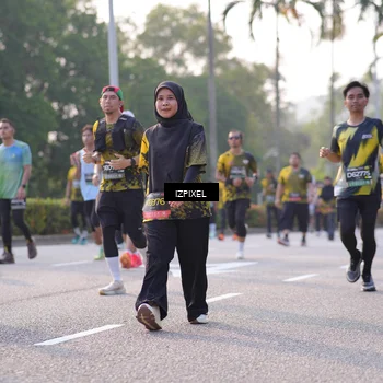 Runner Photo 6511549