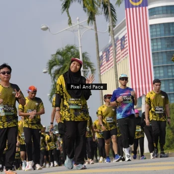 Runner Photo 6511551