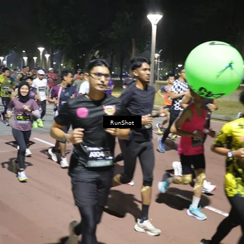 Runner Photo 6511598
