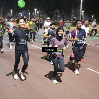 Runner Photo 6511649