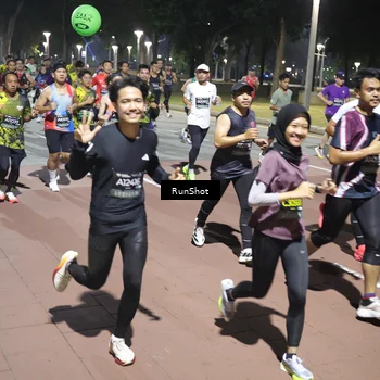 Runner Photo 6511669