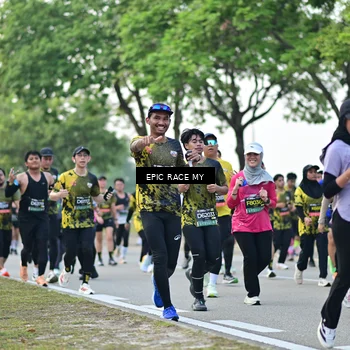 Runner Photo 6511671