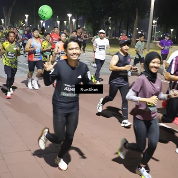 Runner Photo 6511675