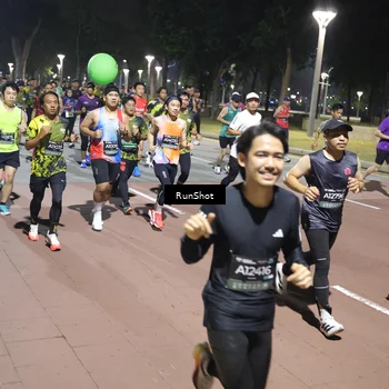 Runner Photo 6511688