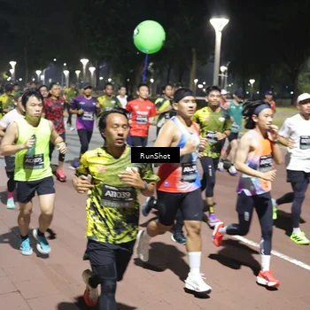 Runner Photo 6511774