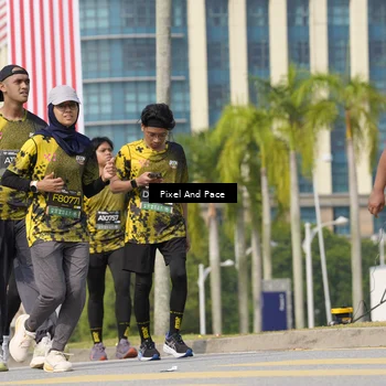 Runner Photo 6511799