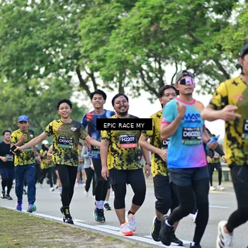Runner Photo 6511800