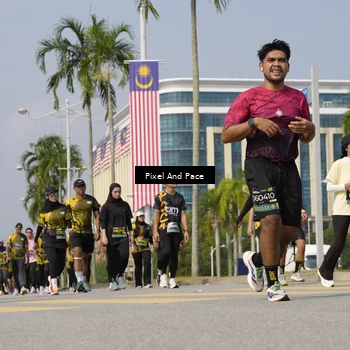 Runner Photo 6511811