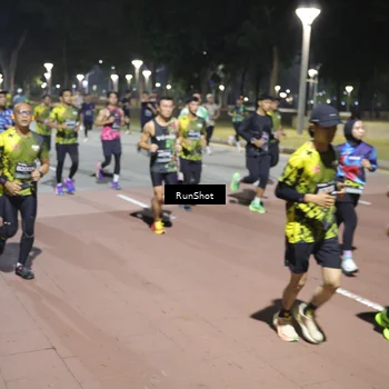 Runner Photo 6511923