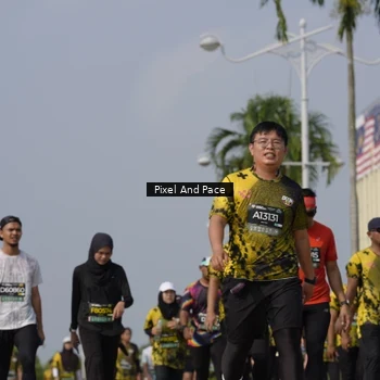 Runner Photo 6511953