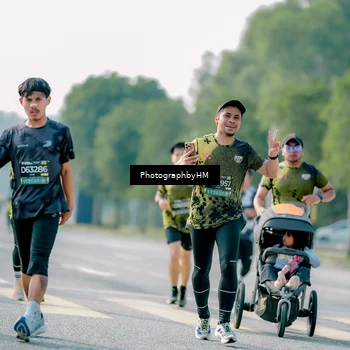 Runner Photo 6511994