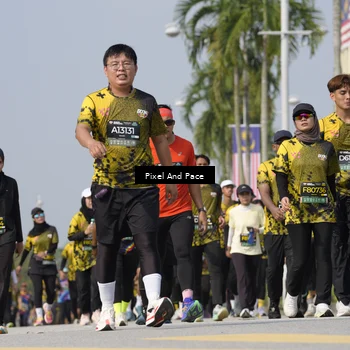 Runner Photo 6511995