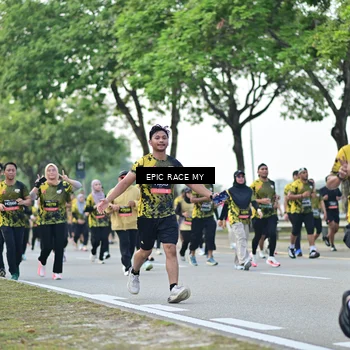 Runner Photo 6512022