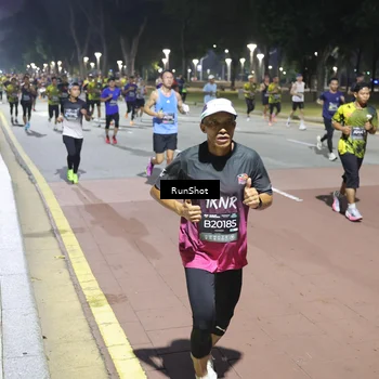 Runner Photo 6512058