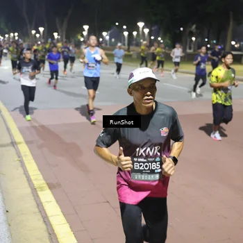Runner Photo 6512078