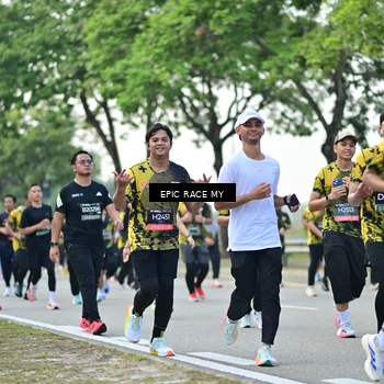 Runner Photo 6512113