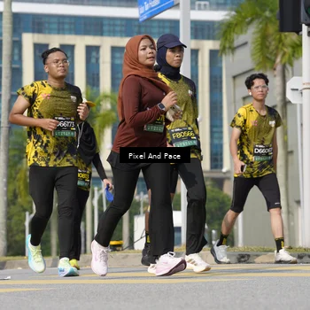 Runner Photo 6512133