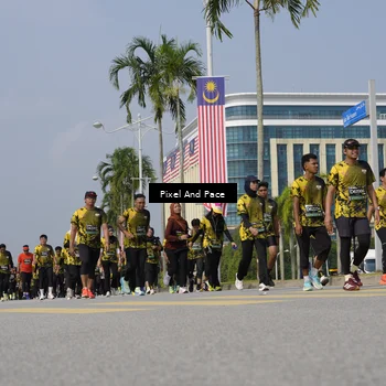 Runner Photo 6512152