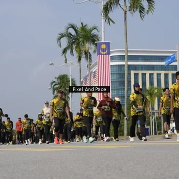 Runner Photo 6512169