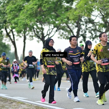 Runner Photo 6512222