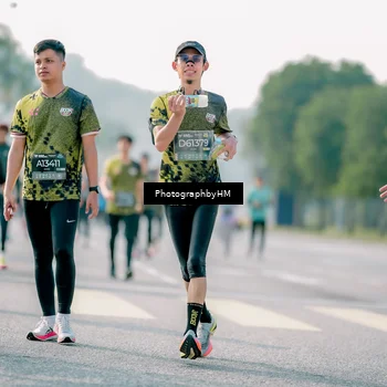 Runner Photo 6512223