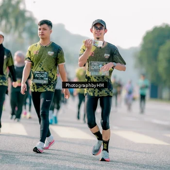 Runner Photo 6512235