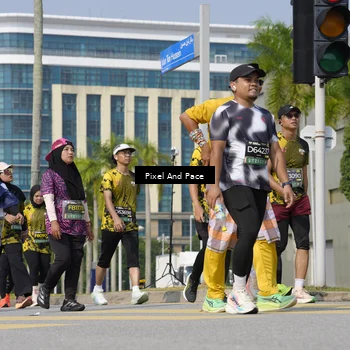 Runner Photo 6512242