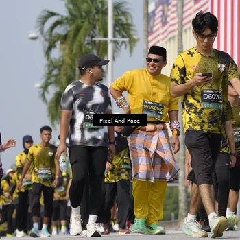 Runner Photo 6512288