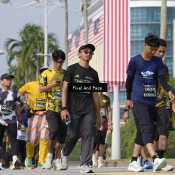 Runner Photo 6512296