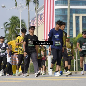 Runner Photo 6512309