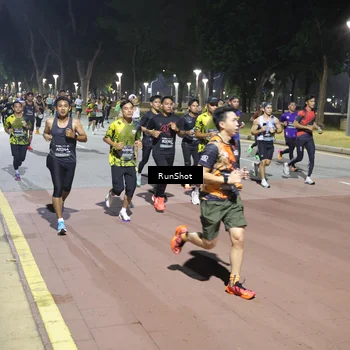 Runner Photo 6512317