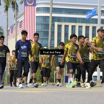 Runner Photo 6512321