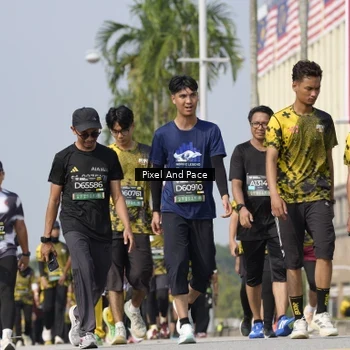 Runner Photo 6512339