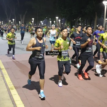 Runner Photo 6512358
