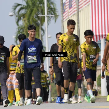 Runner Photo 6512376