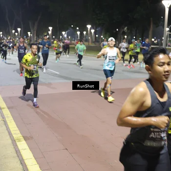 Runner Photo 6512377