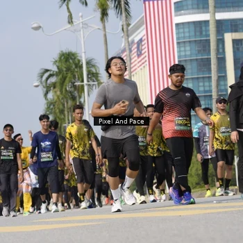 Runner Photo 6512397